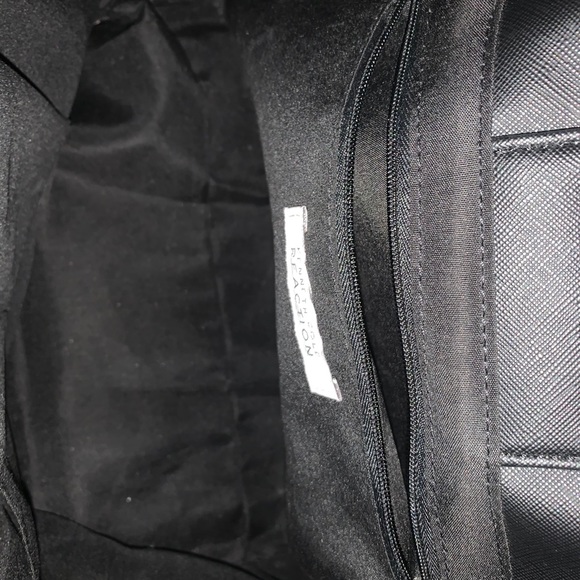 Kenneth Cole Reaction - Animal Print Tote Bag - Picture 6 of 6